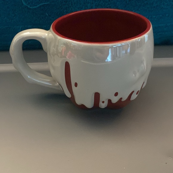 Disney Parks Snow White Evil Queen Poison Apple Skull Mug red & white - Picture 2 of 4